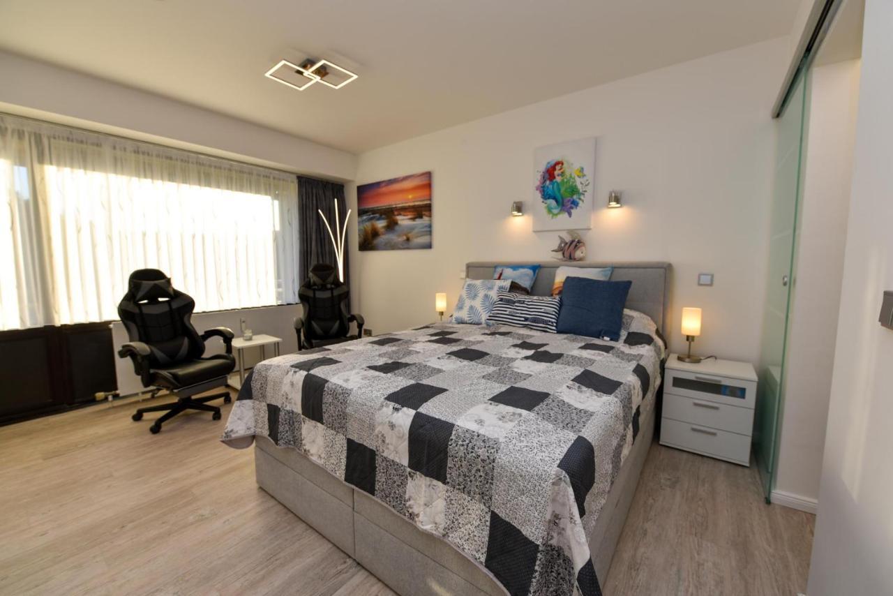 Haus "Jan Am Strand" Appartement Jan220 Куксгафен Екстер'єр фото